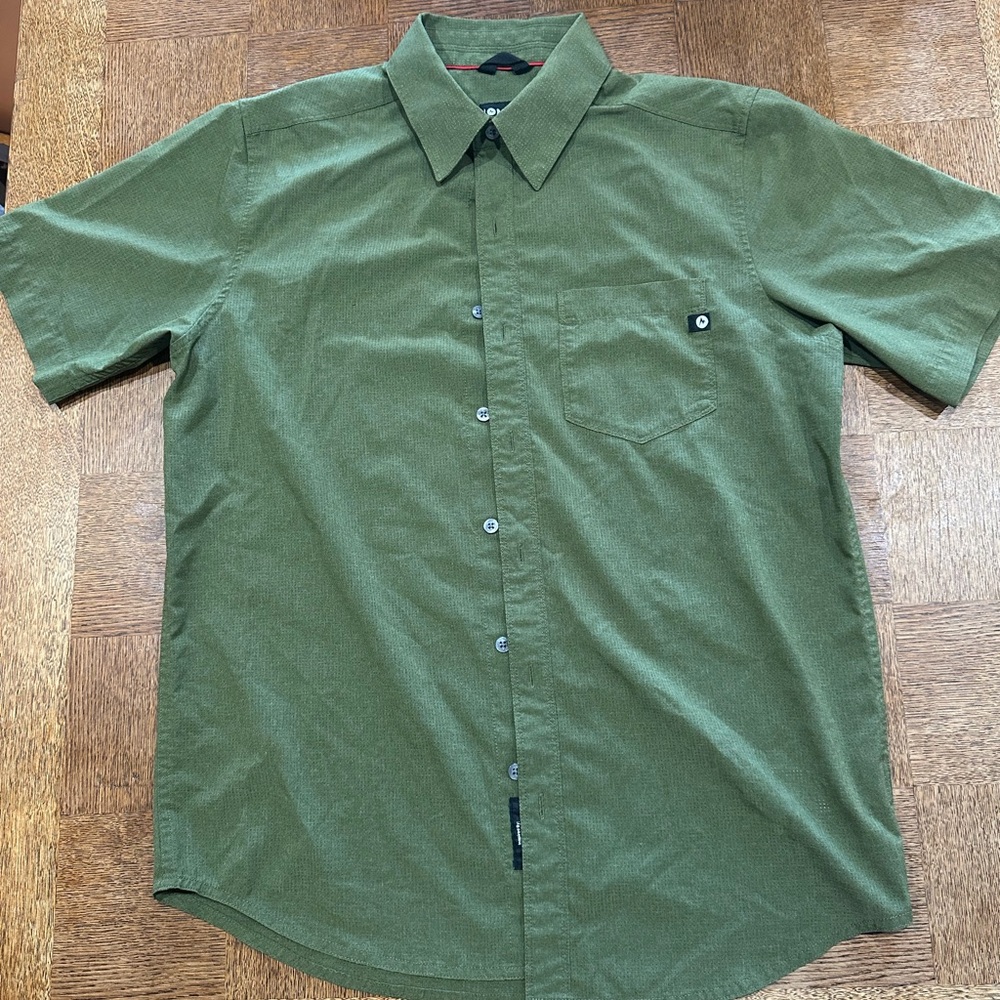 Marmot Forest Green Men's Button Down Shirt